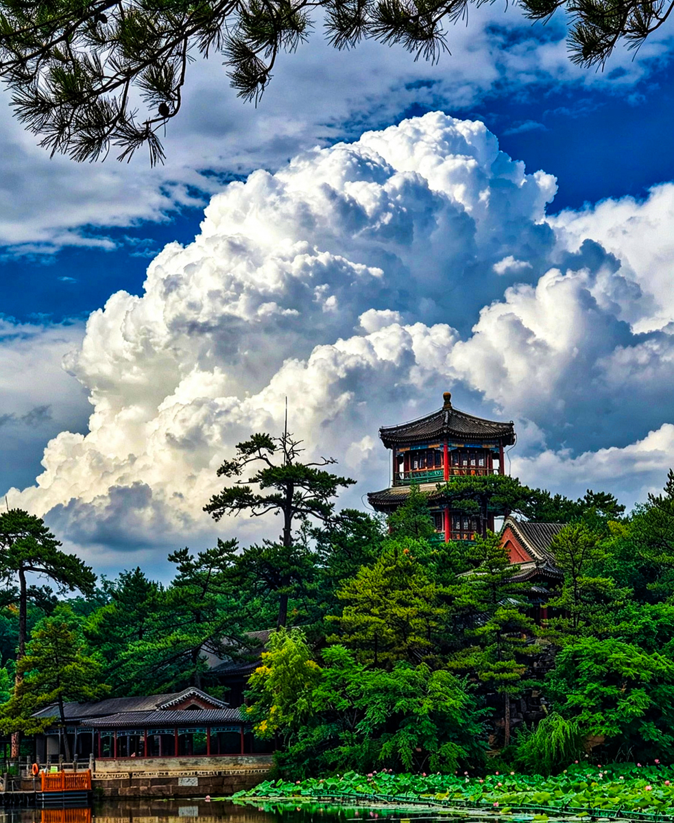 慢游中国，探秘避挤冷门目的地与极致自然风光